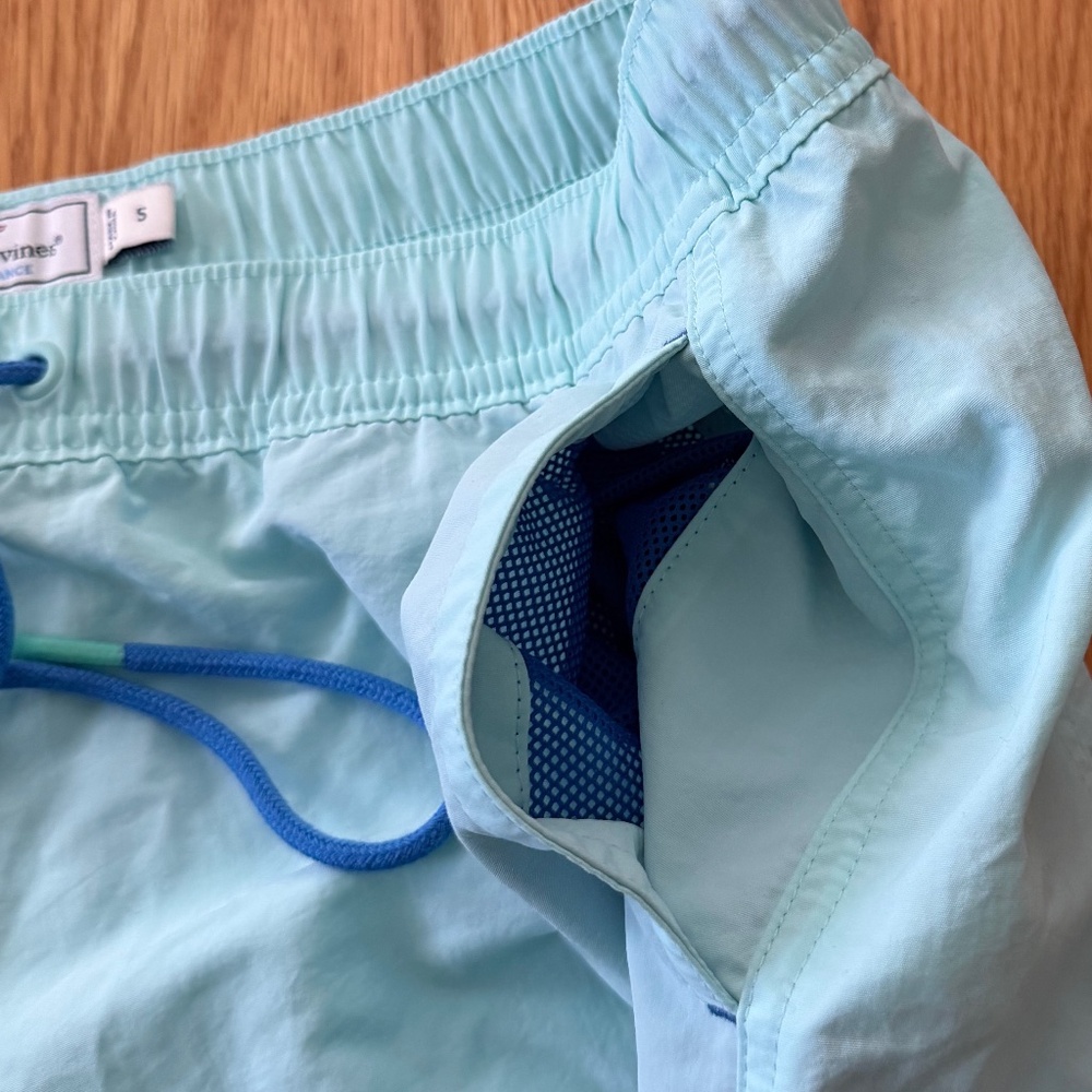 Vineyard Vines Nwot Solid Performance Weekend Sho… - image 6